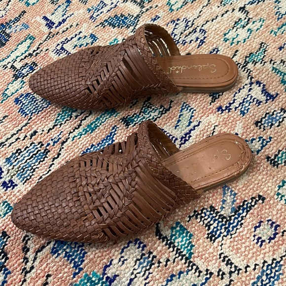 Woven Slides - Picture 2 of 2